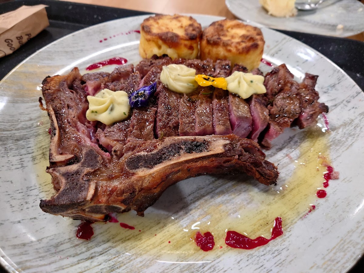 LUCAS GRILL HOUSE RESTAURANT - foto 4