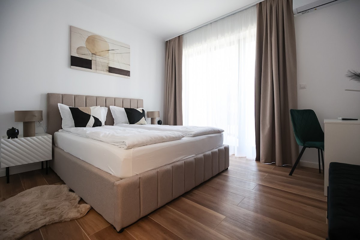 Luxury Landing Apartments with private parking Targu Mures