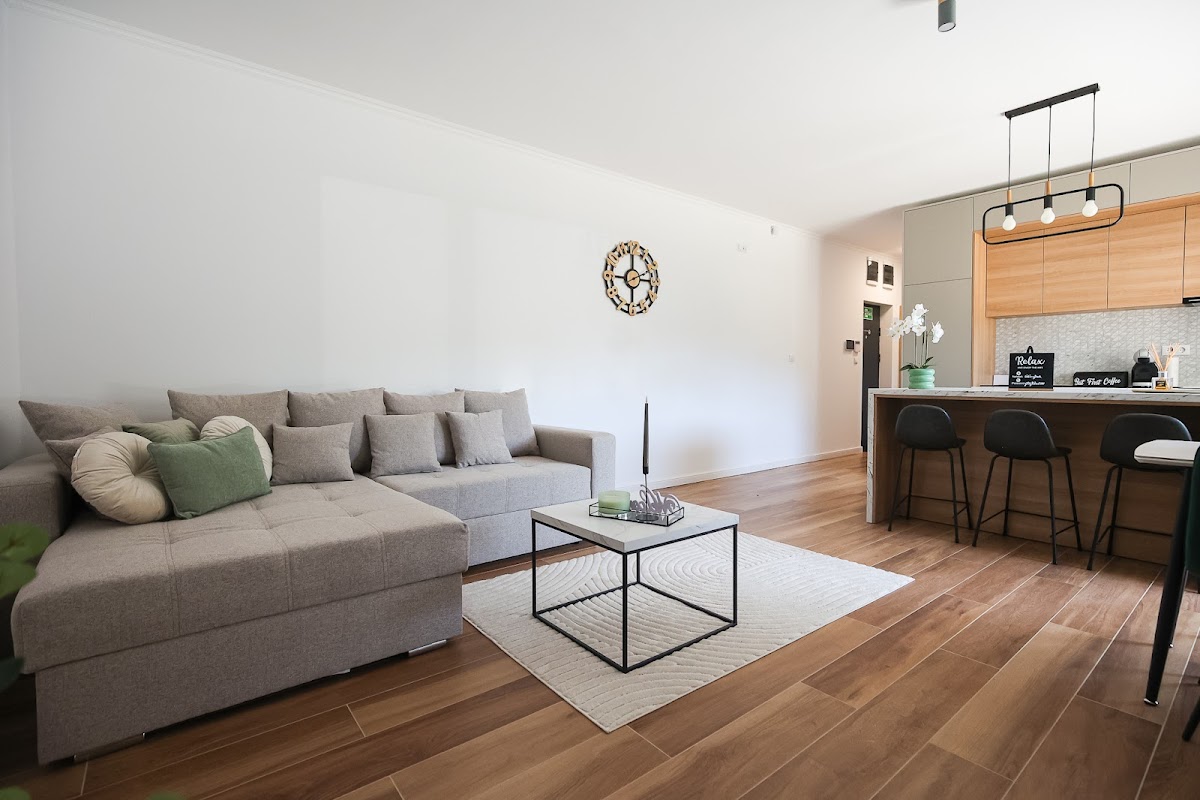 Luxury Landing Apartments with private parking Targu Mures