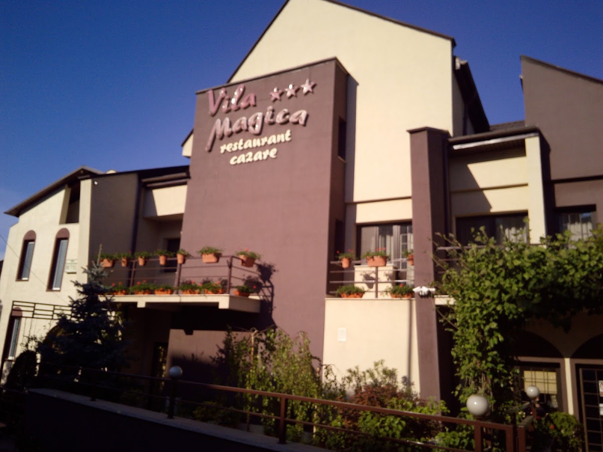 Magica Restaurant - foto 1