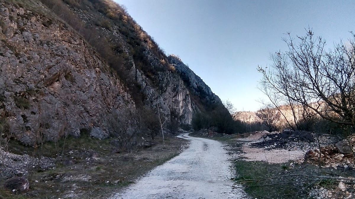 Măgurile Băiței - foto 5
