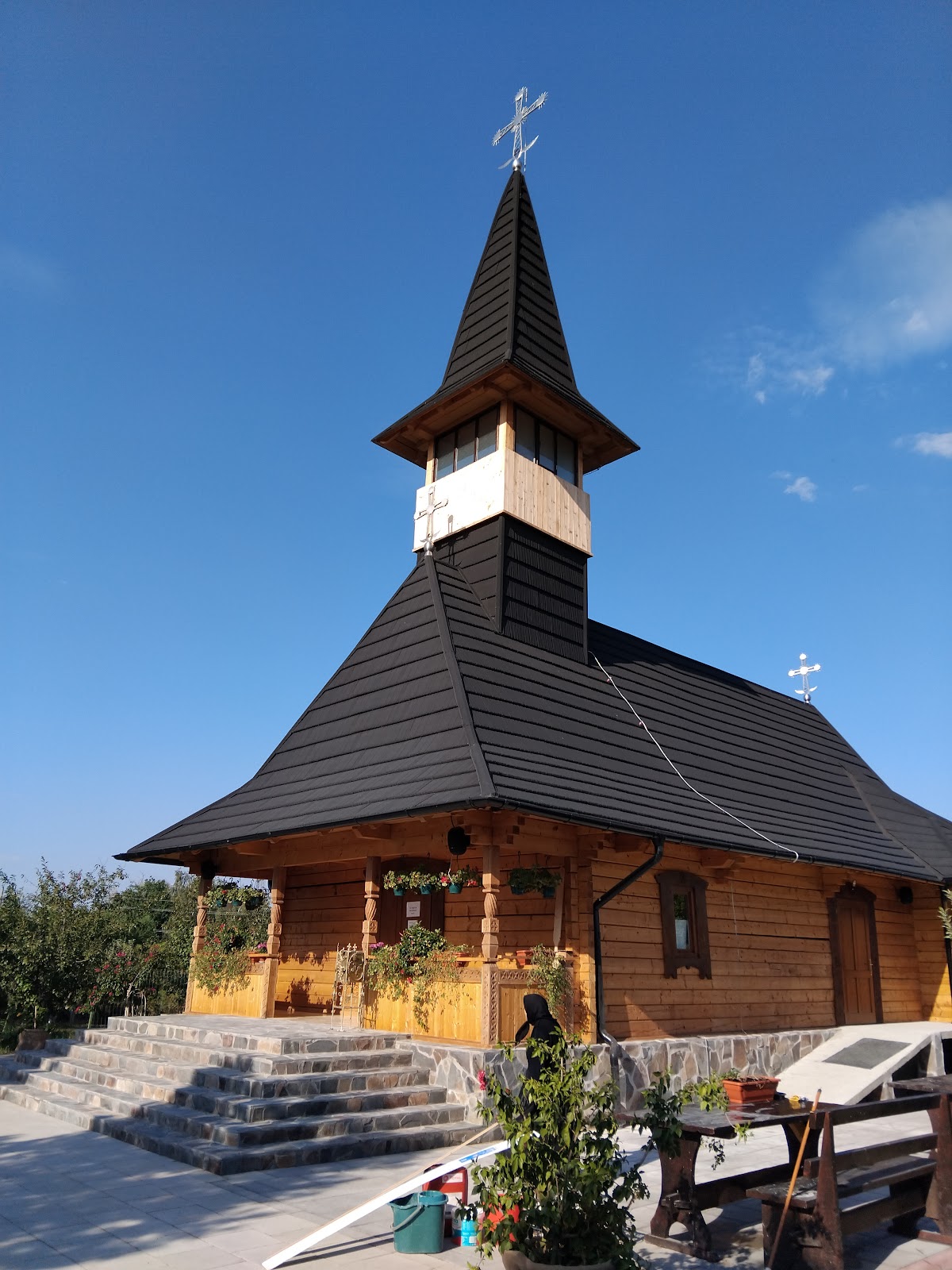 Mănăstirea Acoperământul Maicii Domnului, Bolintin Vale - foto 1