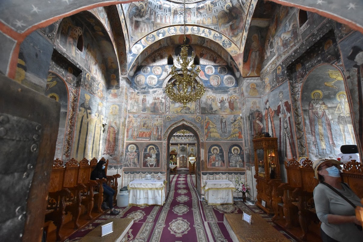 Mănăstirea Aninoasa - foto 2