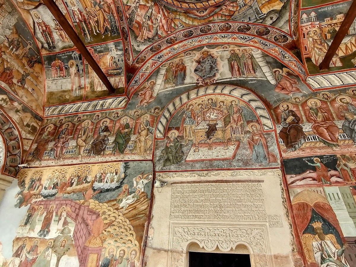 Mănăstirea Aninoasa - foto 4