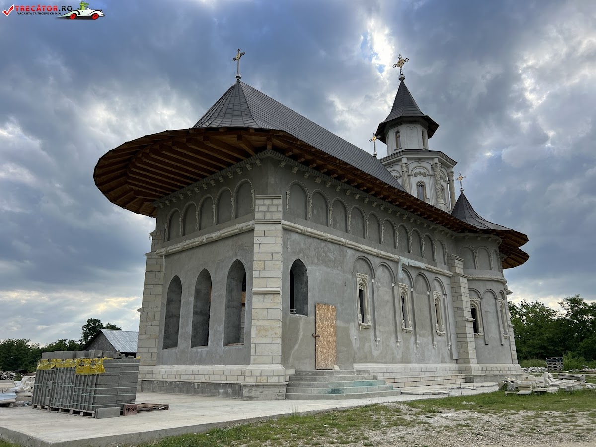 Mănăstirea Caraclău - foto 5