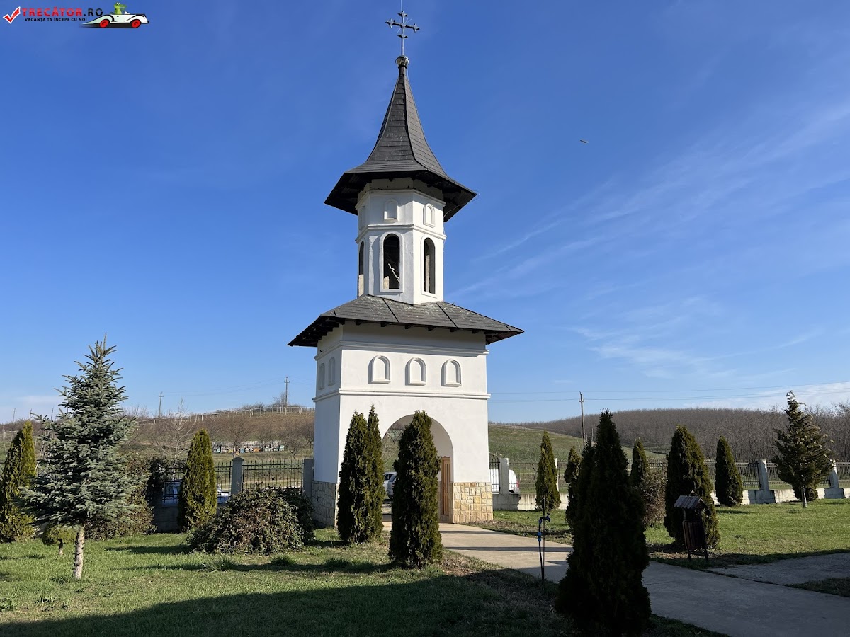 Mănăstirea Cârlomănești
