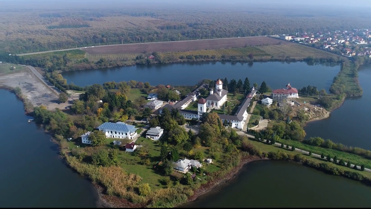 Mănăstirea Cernica - foto 1