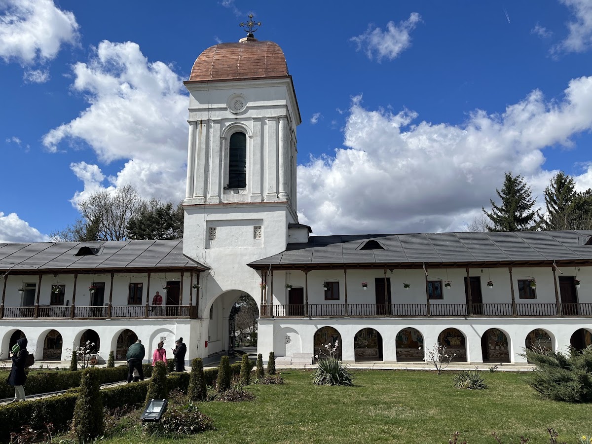 Mănăstirea Cernica - foto 5