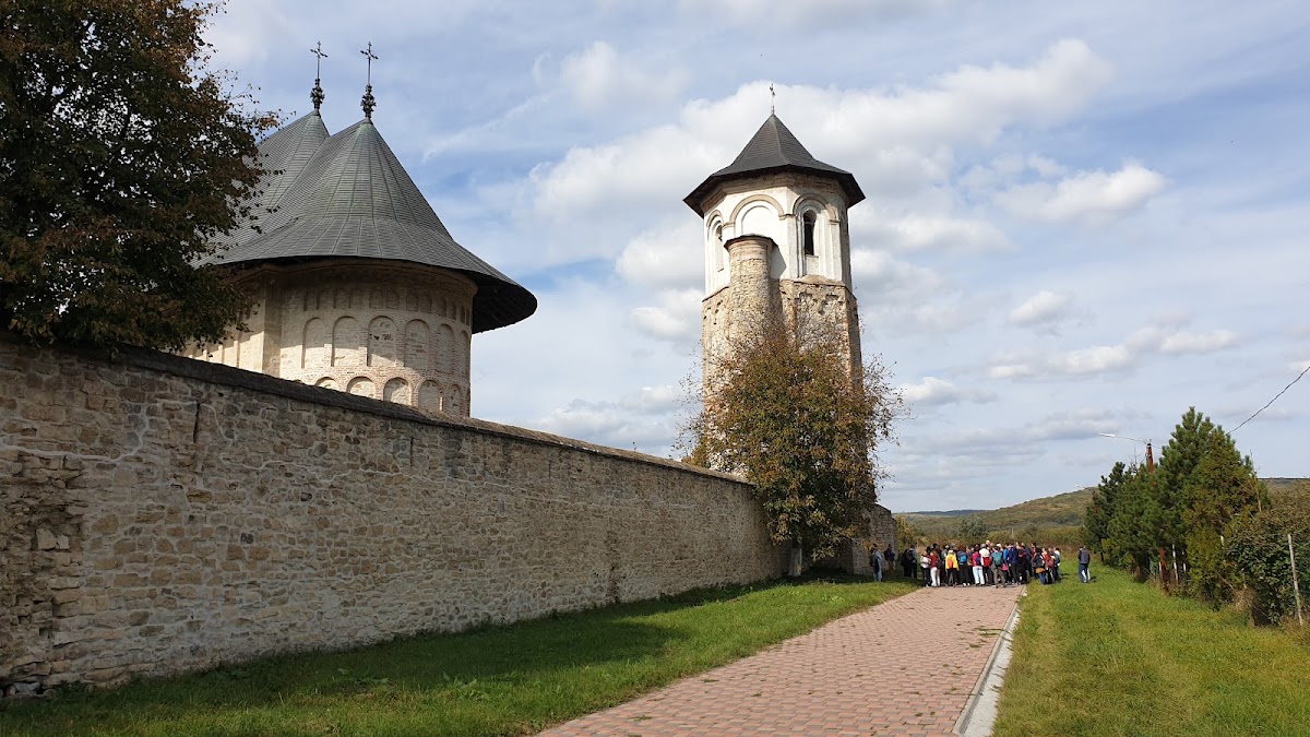 Mănăstirea Dobrovăț - foto 2