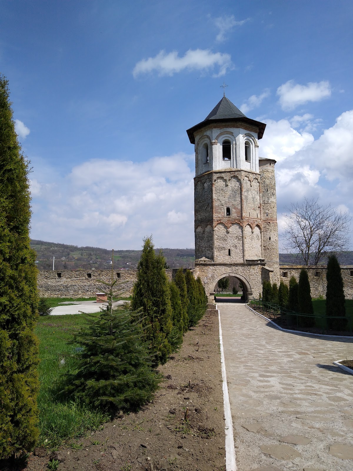 Mănăstirea Dobrovăț - foto 3