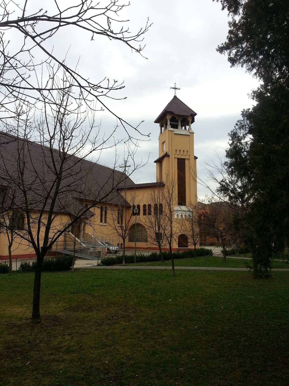 Mănăstirea Franciscană Maica Domnului, Oradea