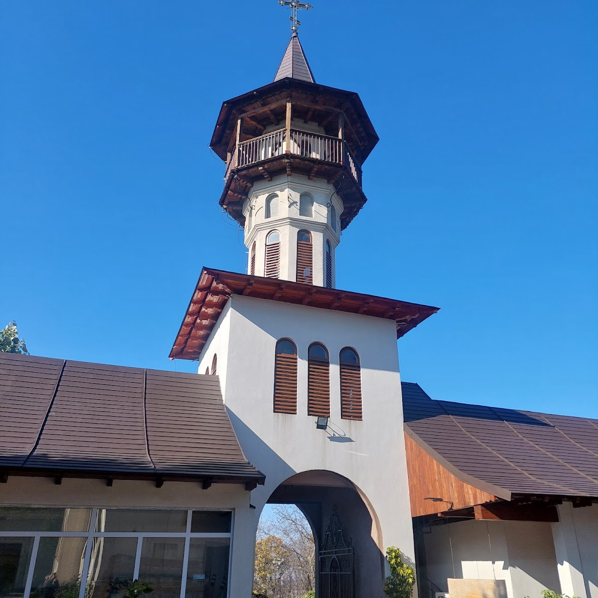 Mănăstirea Grăjdeni - foto 1