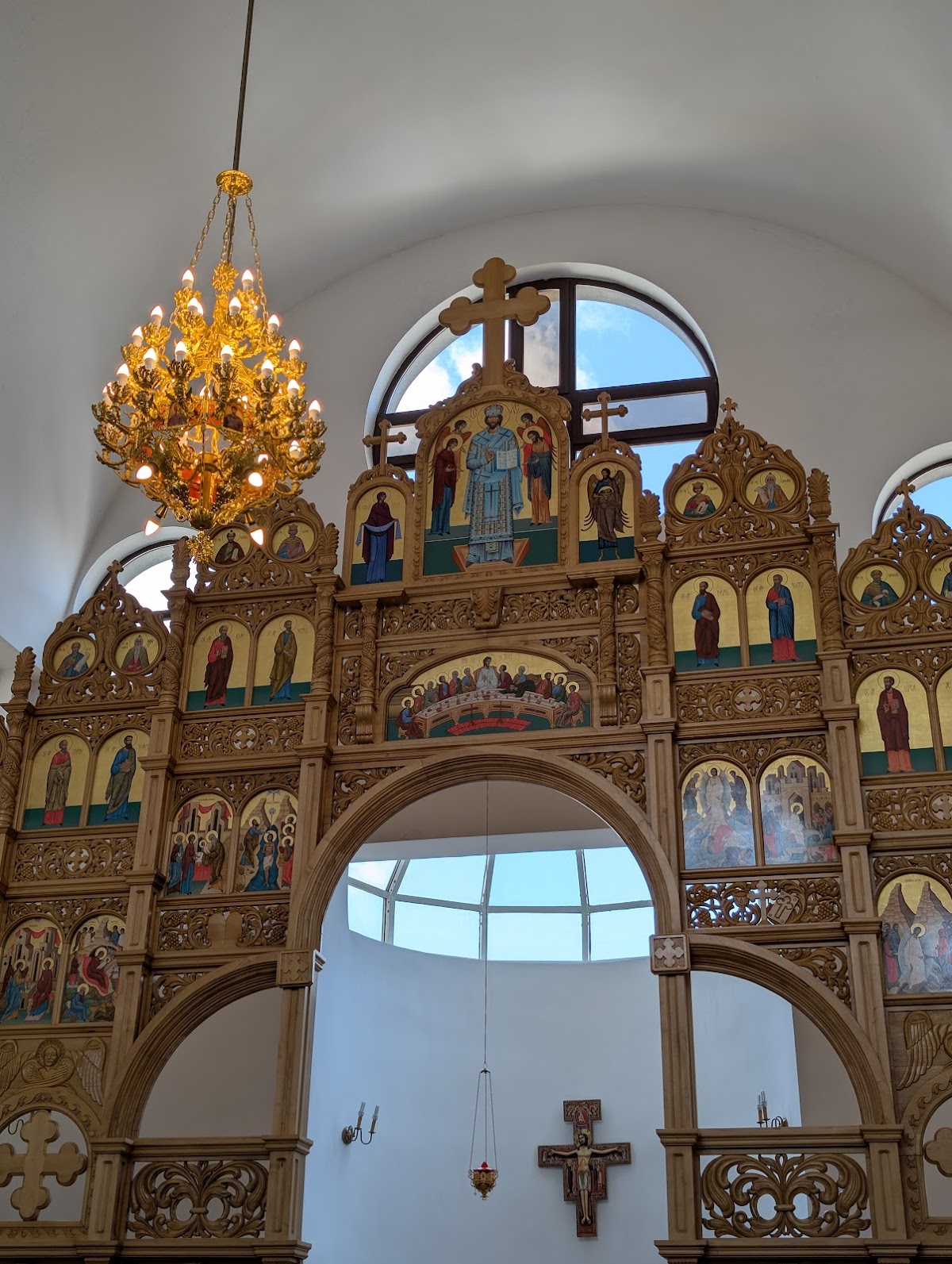 Mănăstirea Greco-Catolică Sfânta Macrina - foto 2