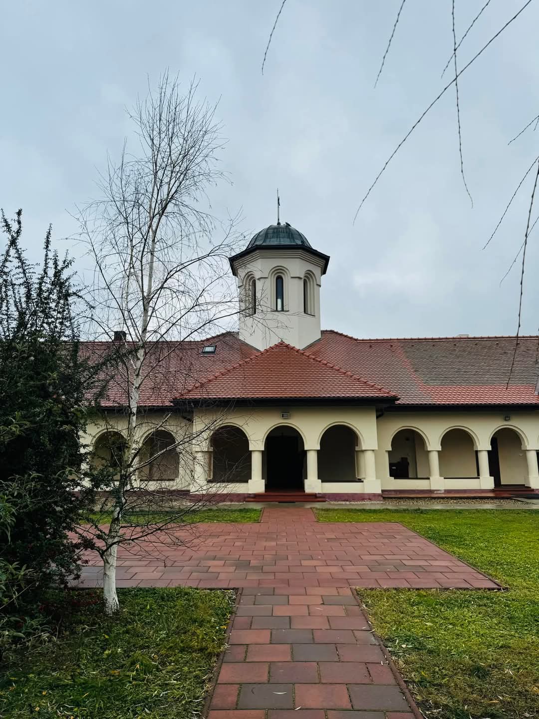 Mănăstirea "Înălțarea Sfintei Cruci" - foto 3