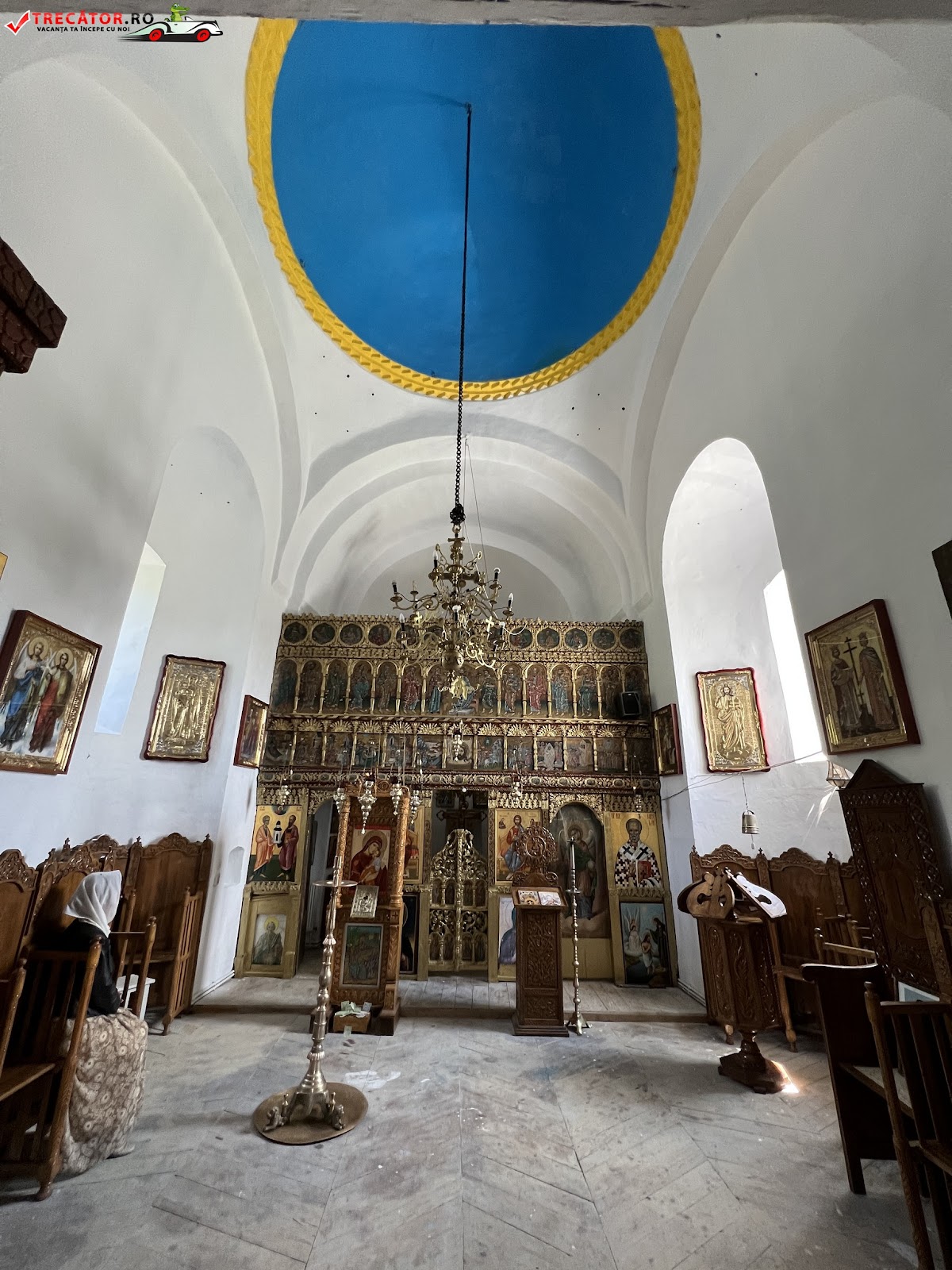 Mănăstirea Lacuri - foto 2