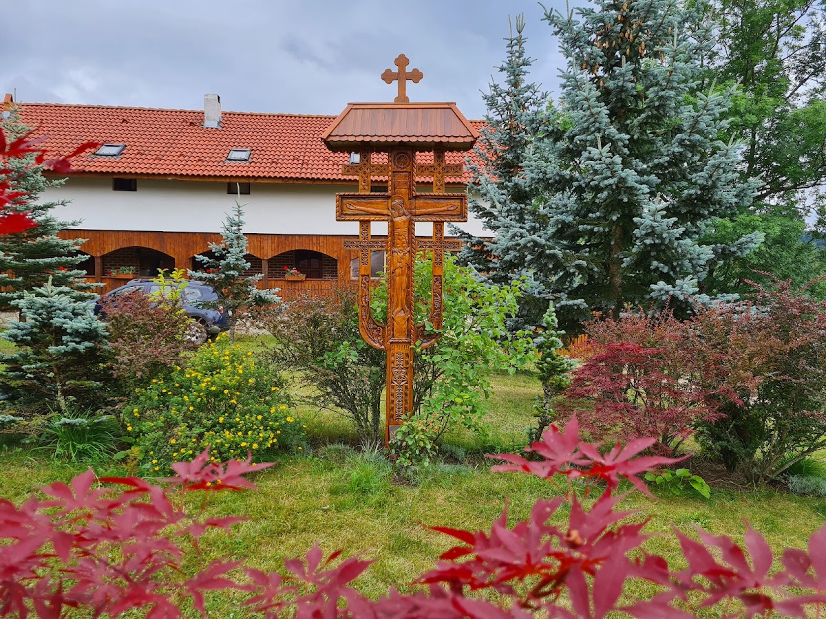 Mănăstirea Măgureni - foto 2