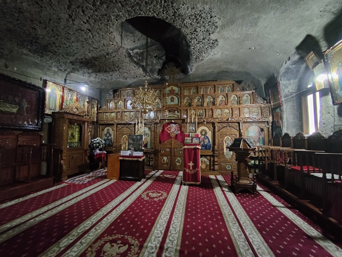 Mănăstirea Nămăiești - foto 4