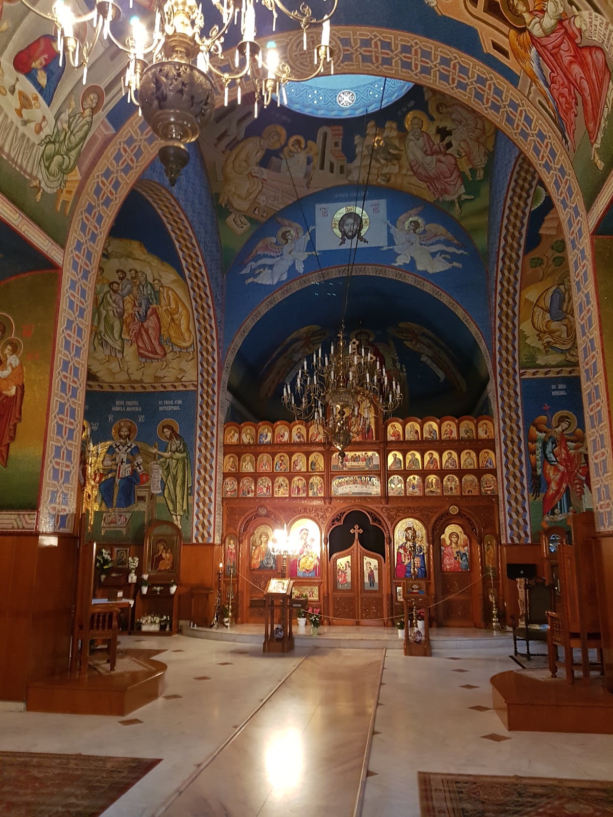 Mănăstirea Ortodoxă Nașterea Maicii Domnului - foto 3