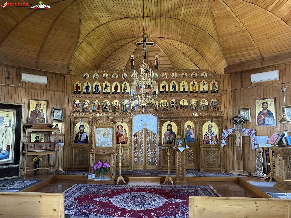 Mănăstirea Ortodoxă Sf. Ierarh Nicolae și Sf. Cuvioasă Parascheva Măcin - foto 2