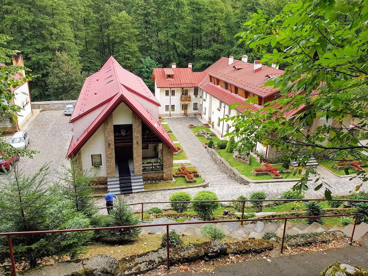 Orthodoxes Kloster Tismana - foto 5