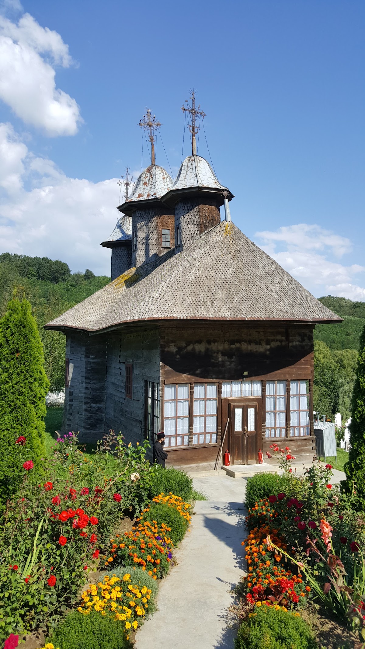 Monastère Pârvești