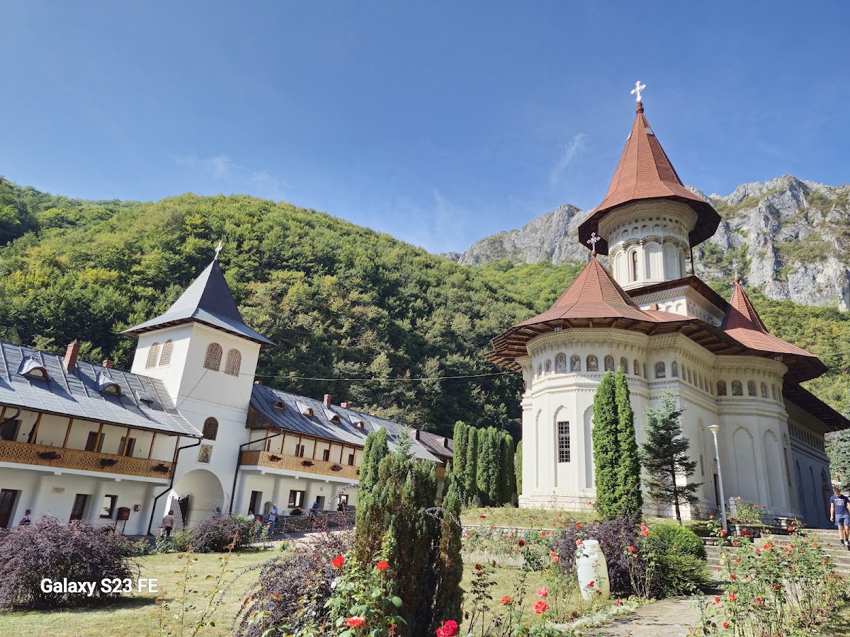 Valea Mănăstirii