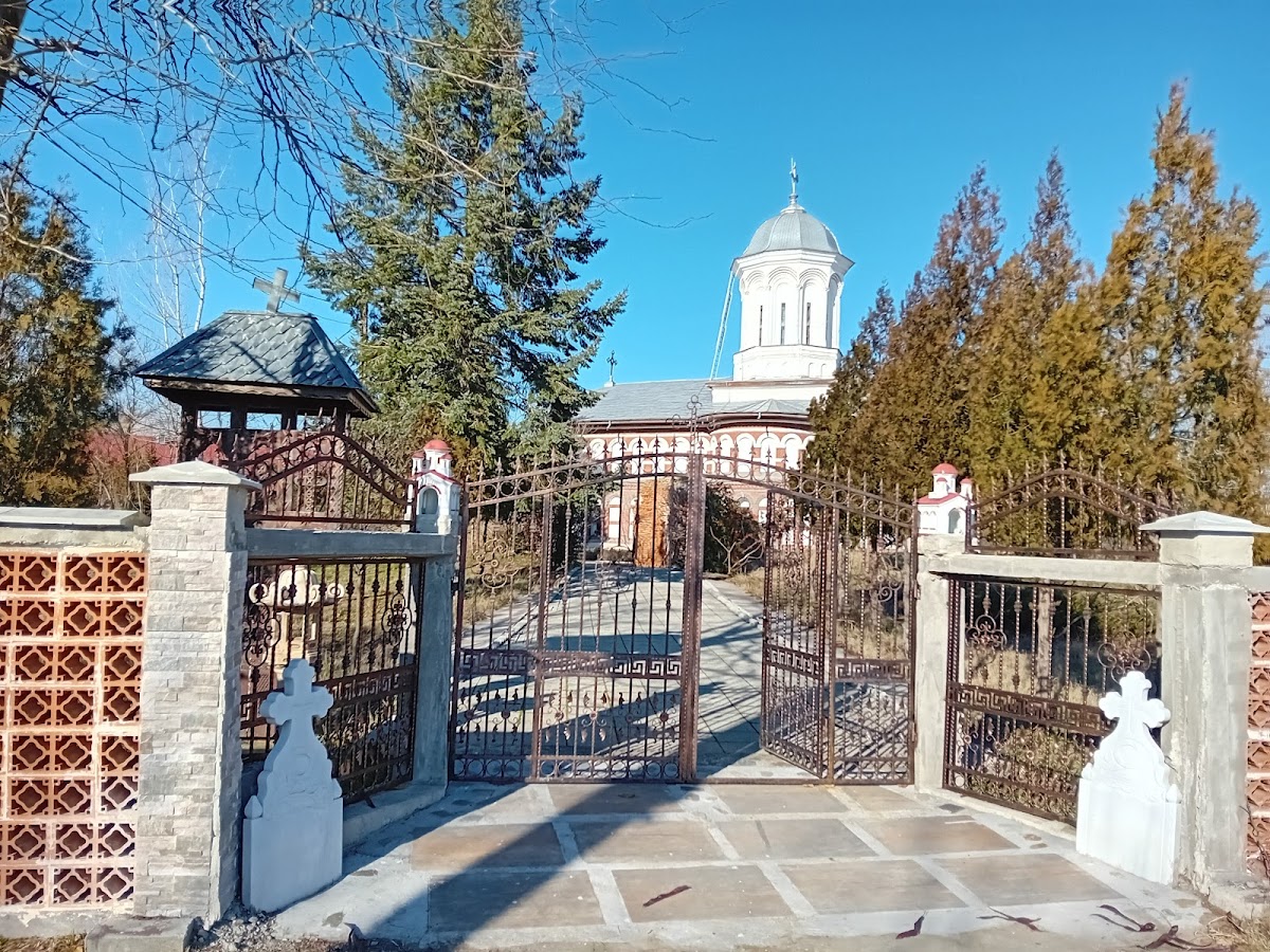 Mănăstirea Sadova - foto 4