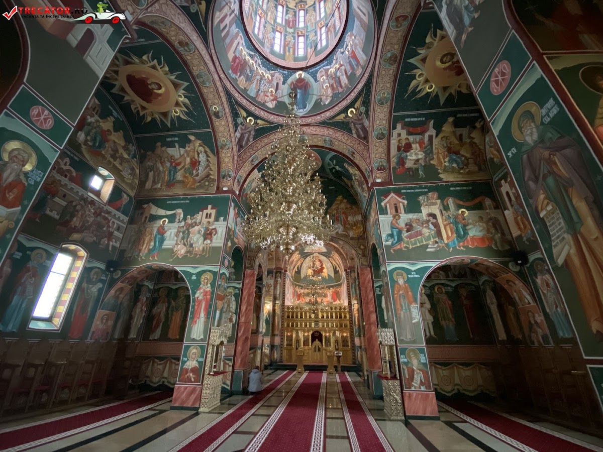 Mănăstirea Salva - foto 2