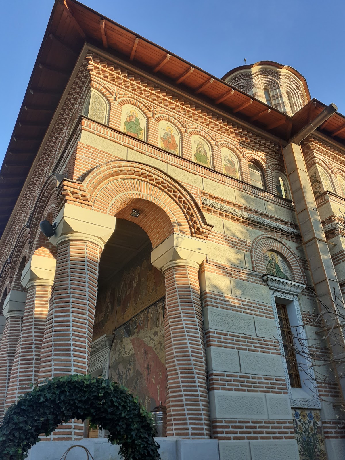 Mănăstirea Sămurcășești Ciorogârla - foto 2