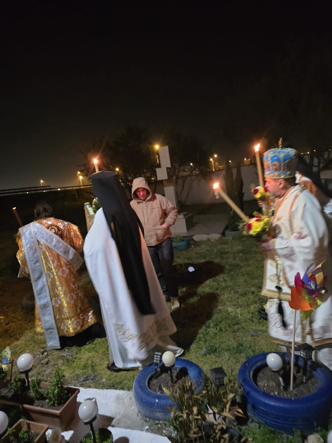 MANASTIREA Sf Treime și Sf Nicolae - foto 4