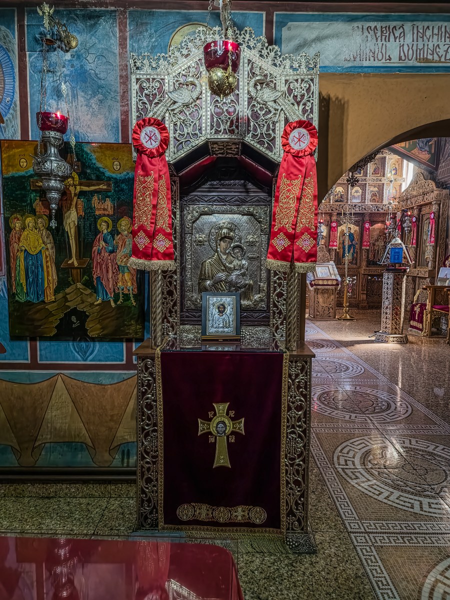 Szentháromság Kolostor - foto 5