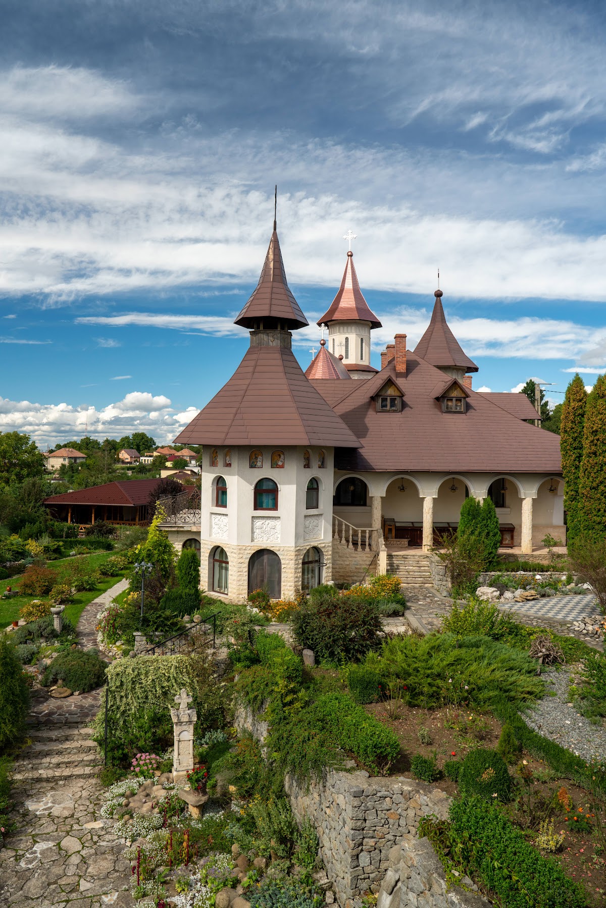Mănăstirea „Sfânta Treime” Feleacu - foto 2
