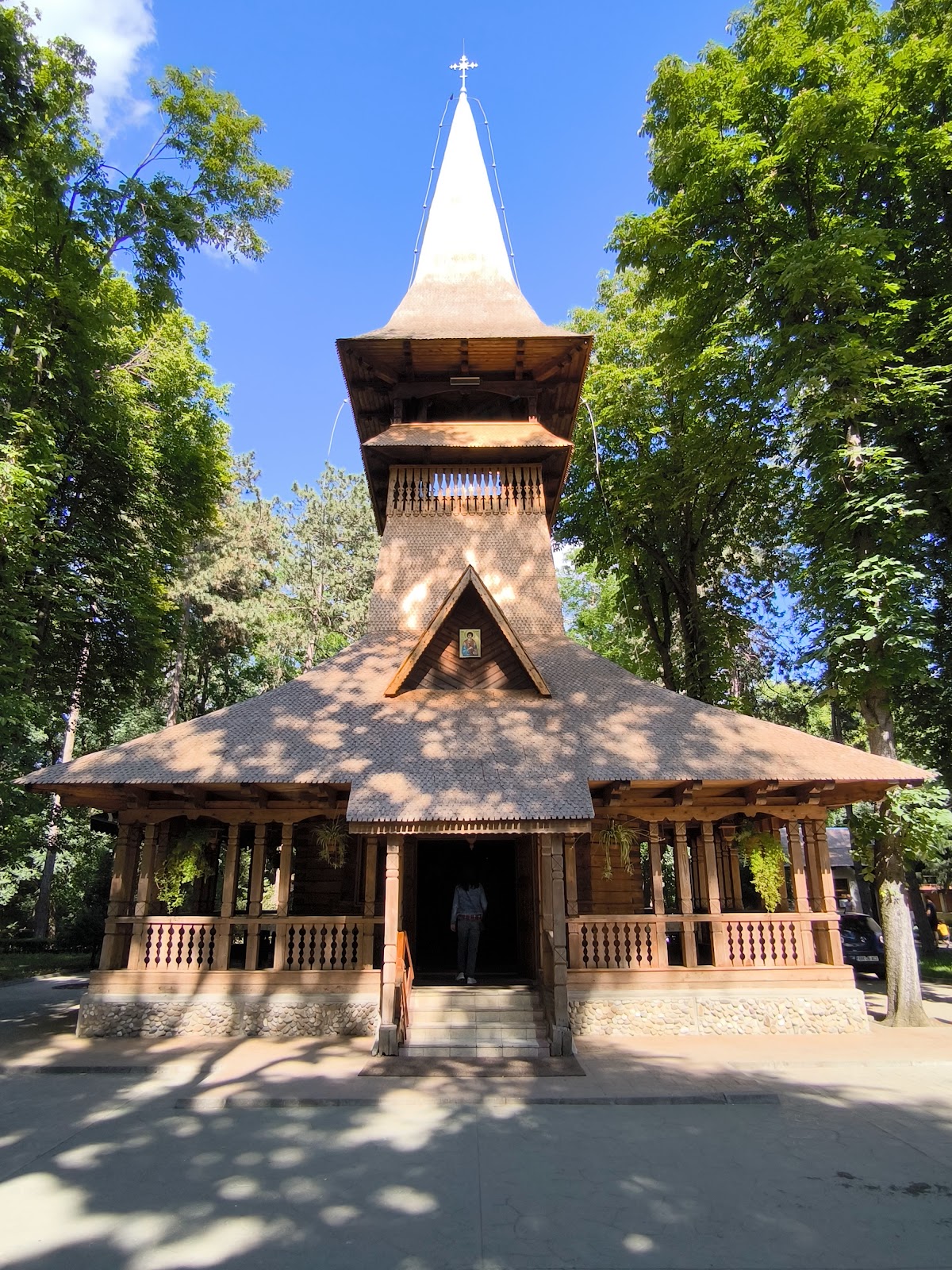 Mănăstirea Sfântul Pantelimon - foto 1