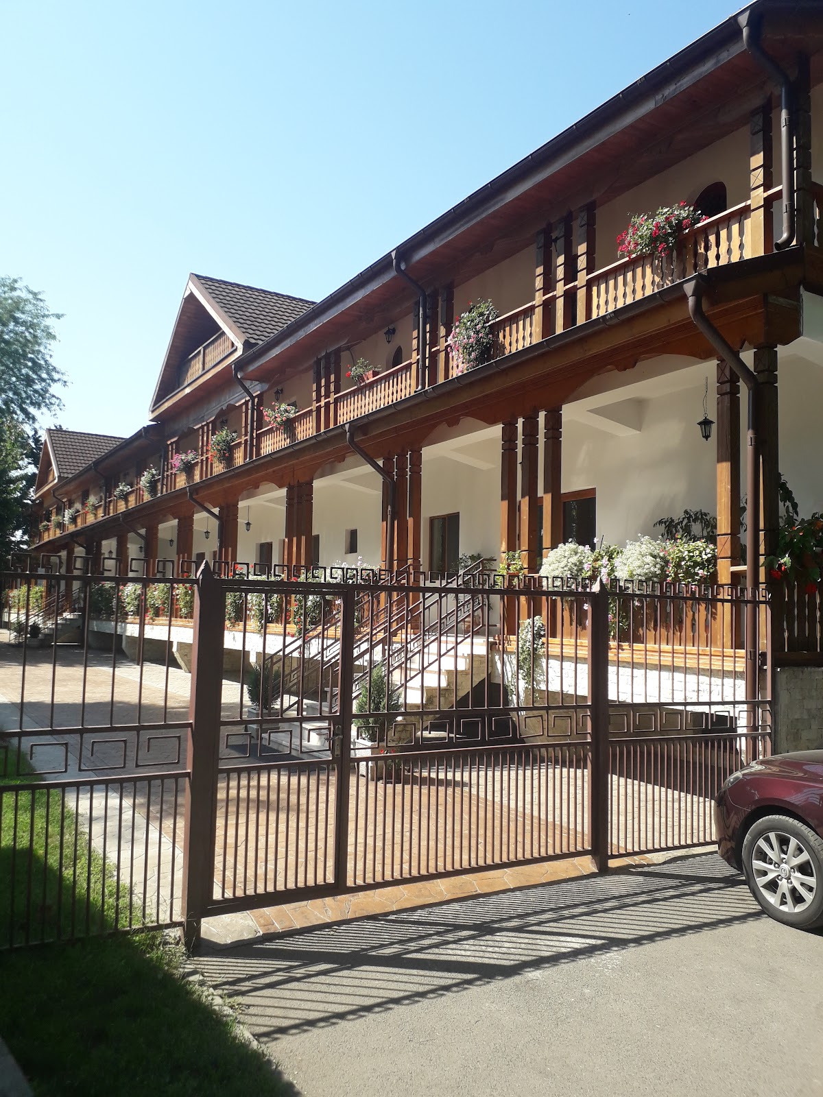 Mănăstirea Sfântul Pantelimon - foto 5