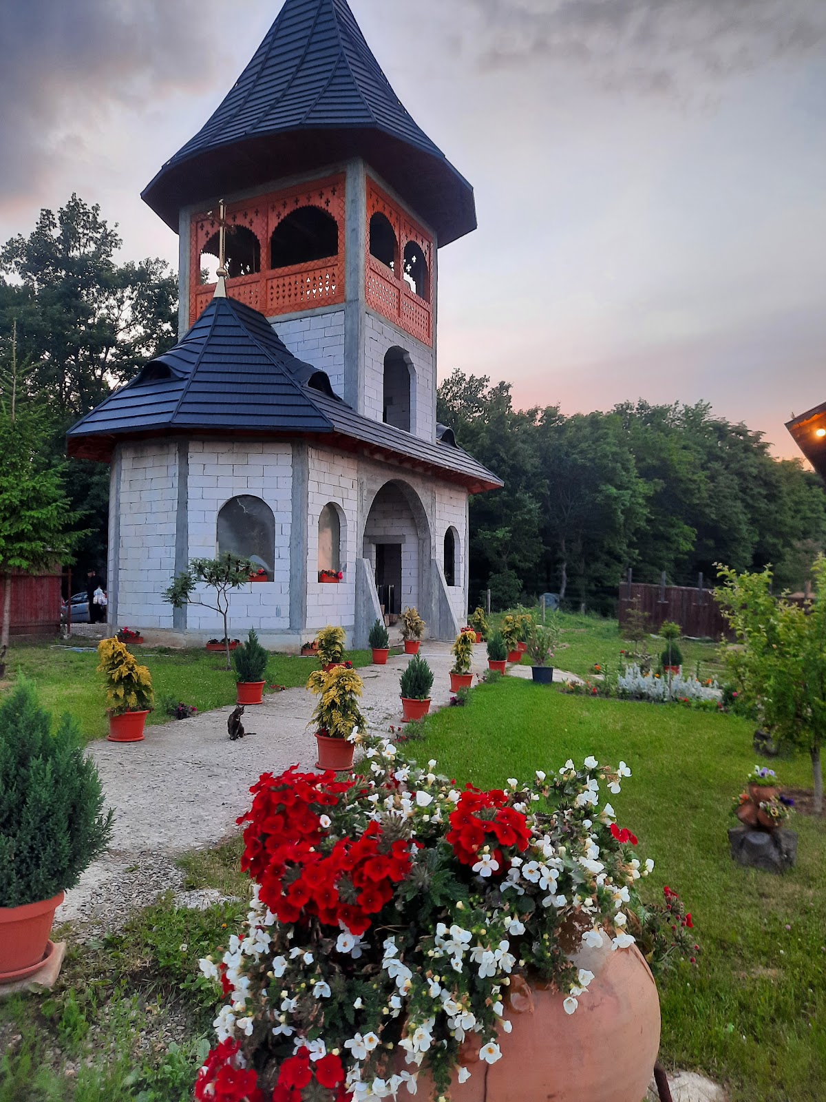 Mănăstirea Stejarul - Falticeni