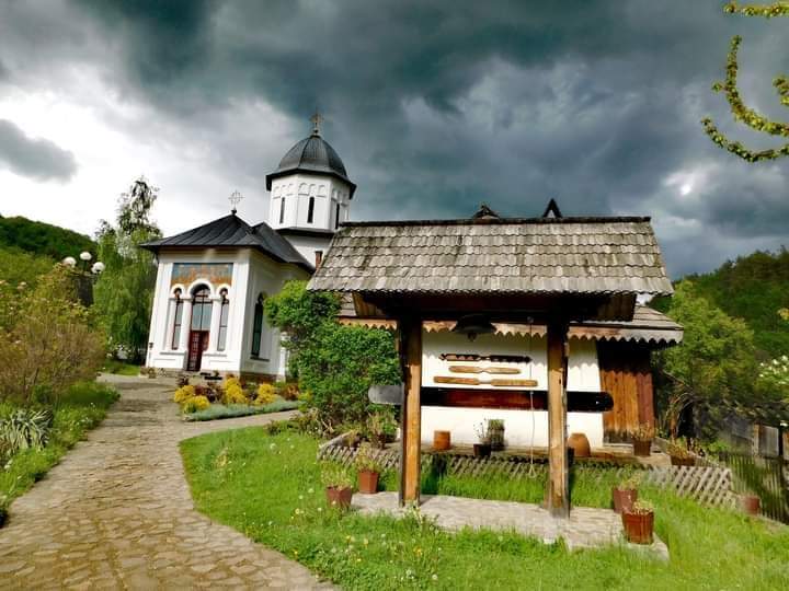 Văleni