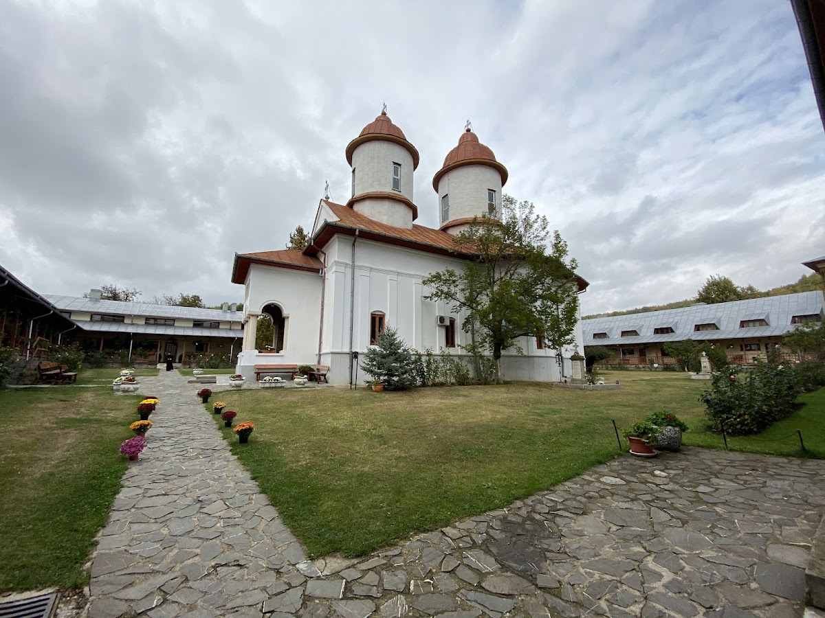 Monastère Viforâta - foto 1