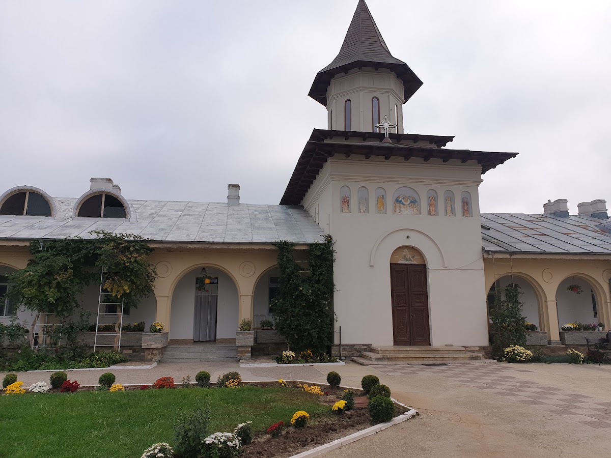 Vladimireşti Kolostor - foto 1
