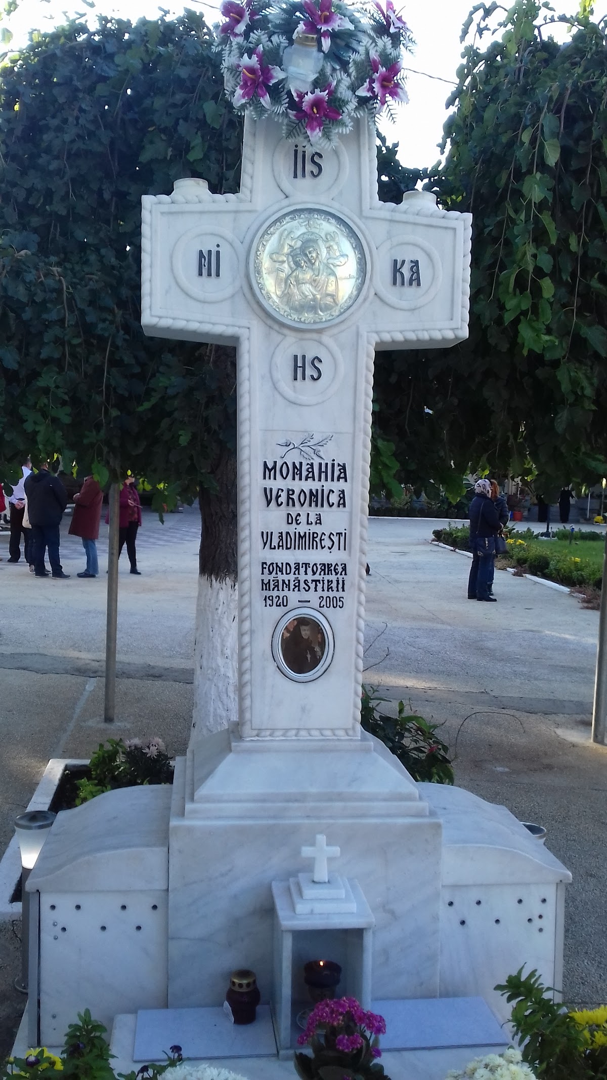 Vladimireşti Kolostor - foto 5