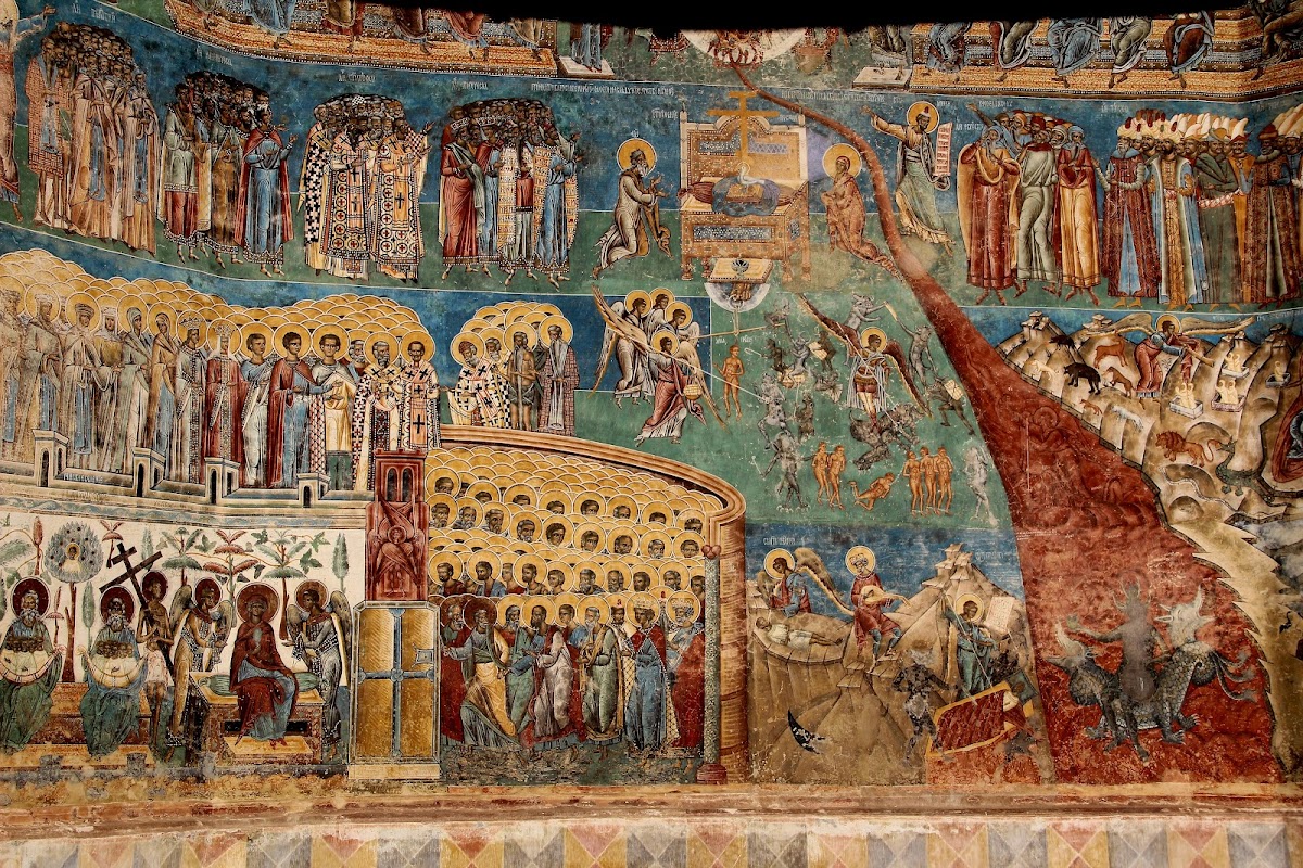 Mănăstirea Voroneț - foto 1