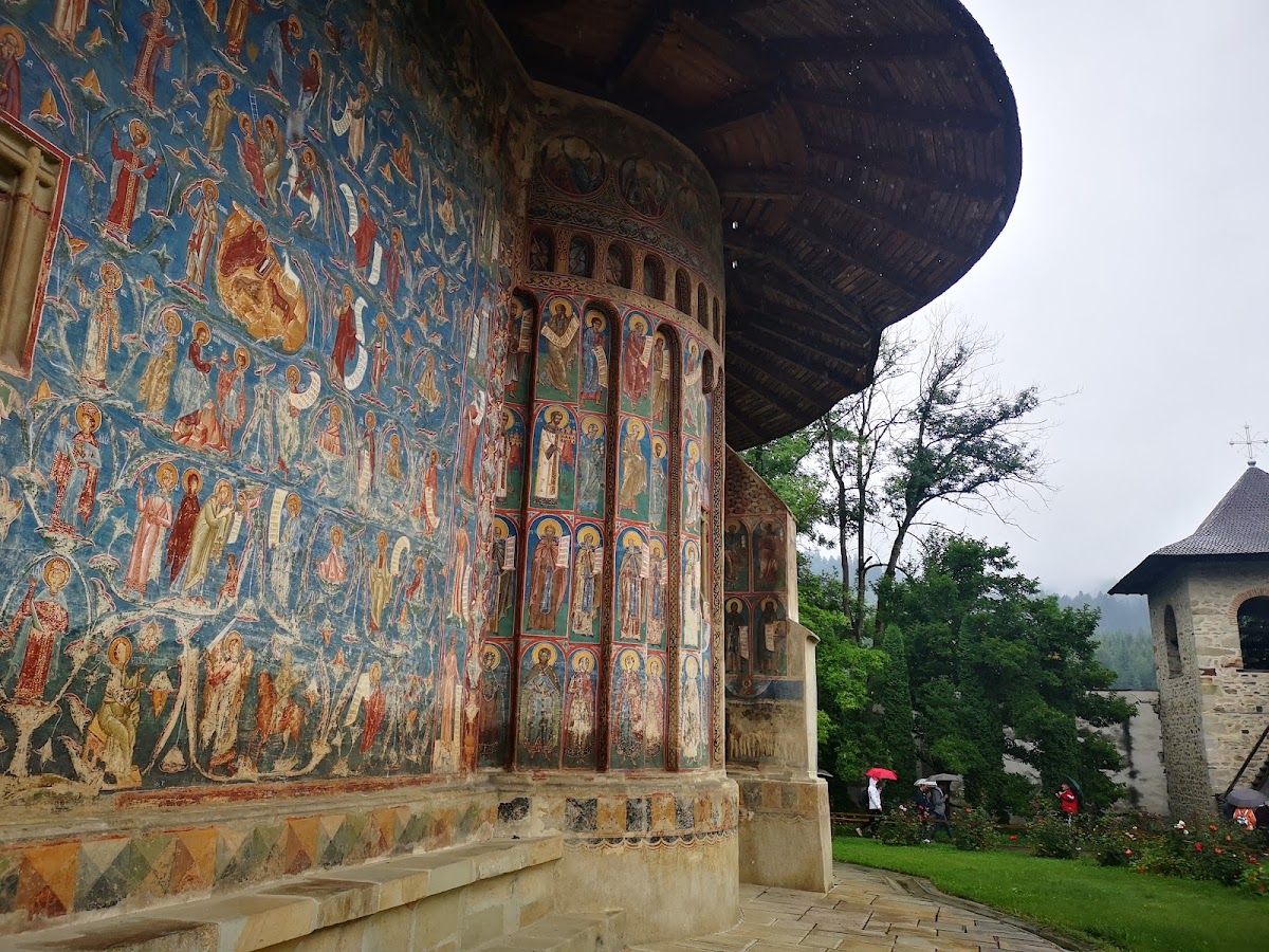 Mănăstirea Voroneț - foto 4