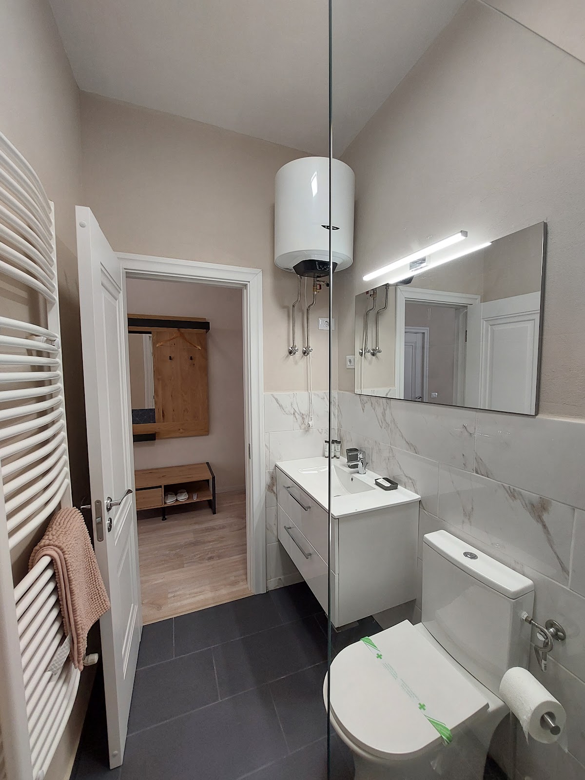Mandarin Premium Apartments
