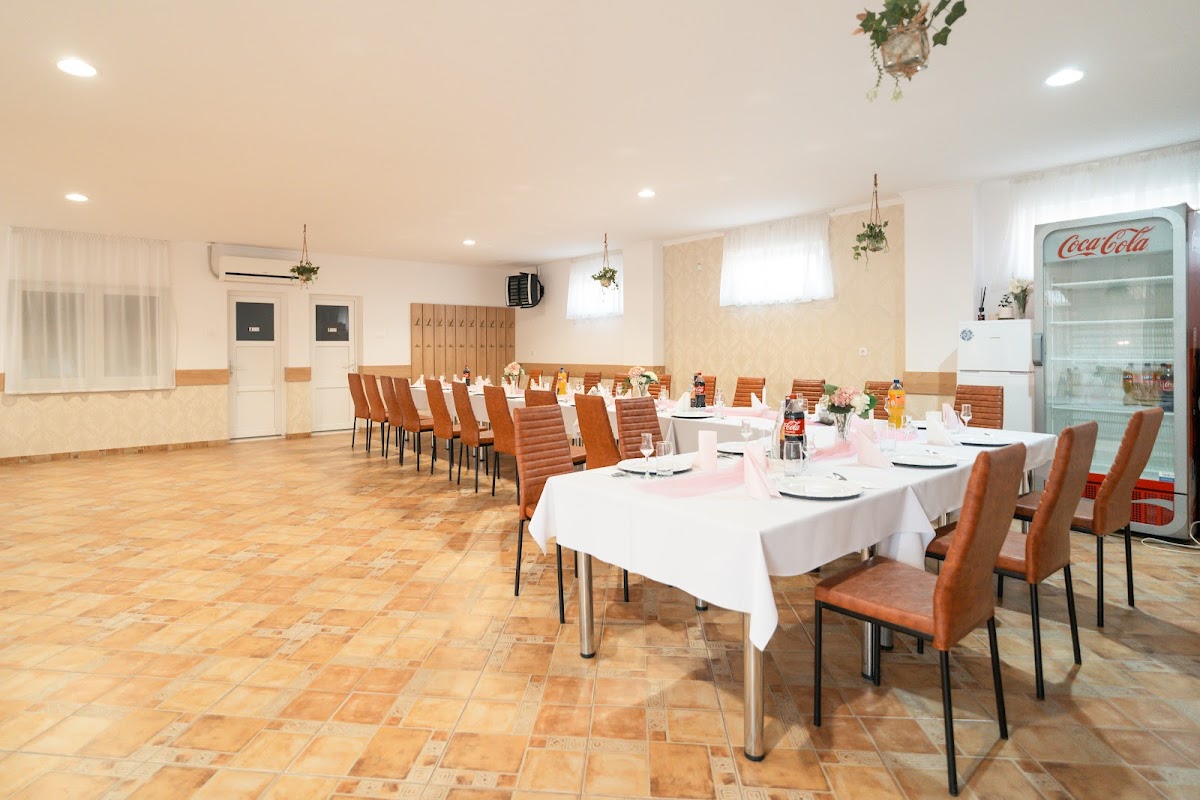 Marosparti Kisvendéglő és Pizzéria - foto 2