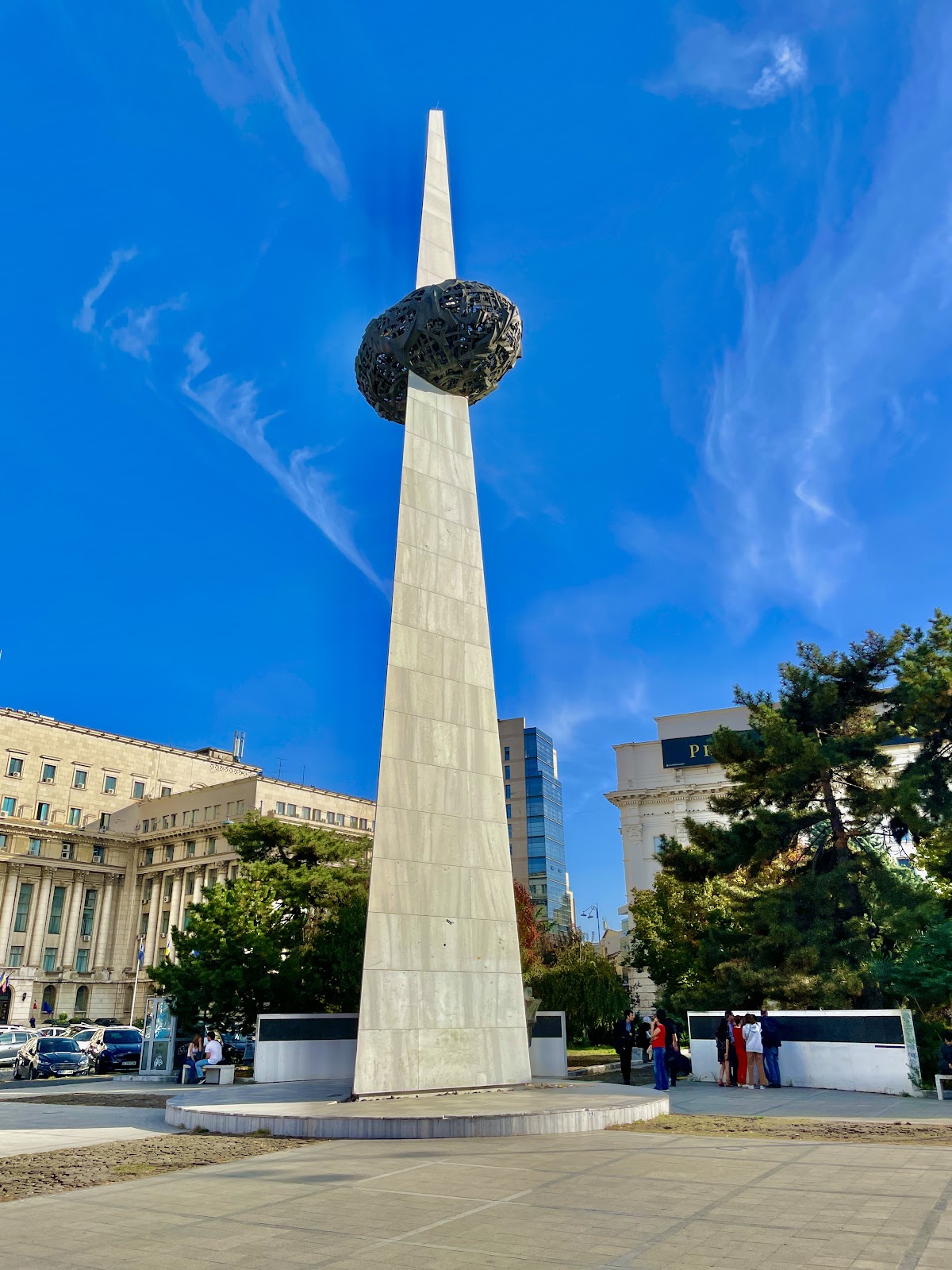 Memorialul Renașterii - foto 1