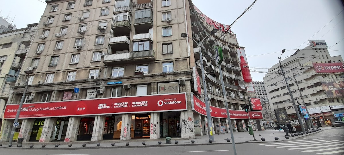 Metropole Apartments