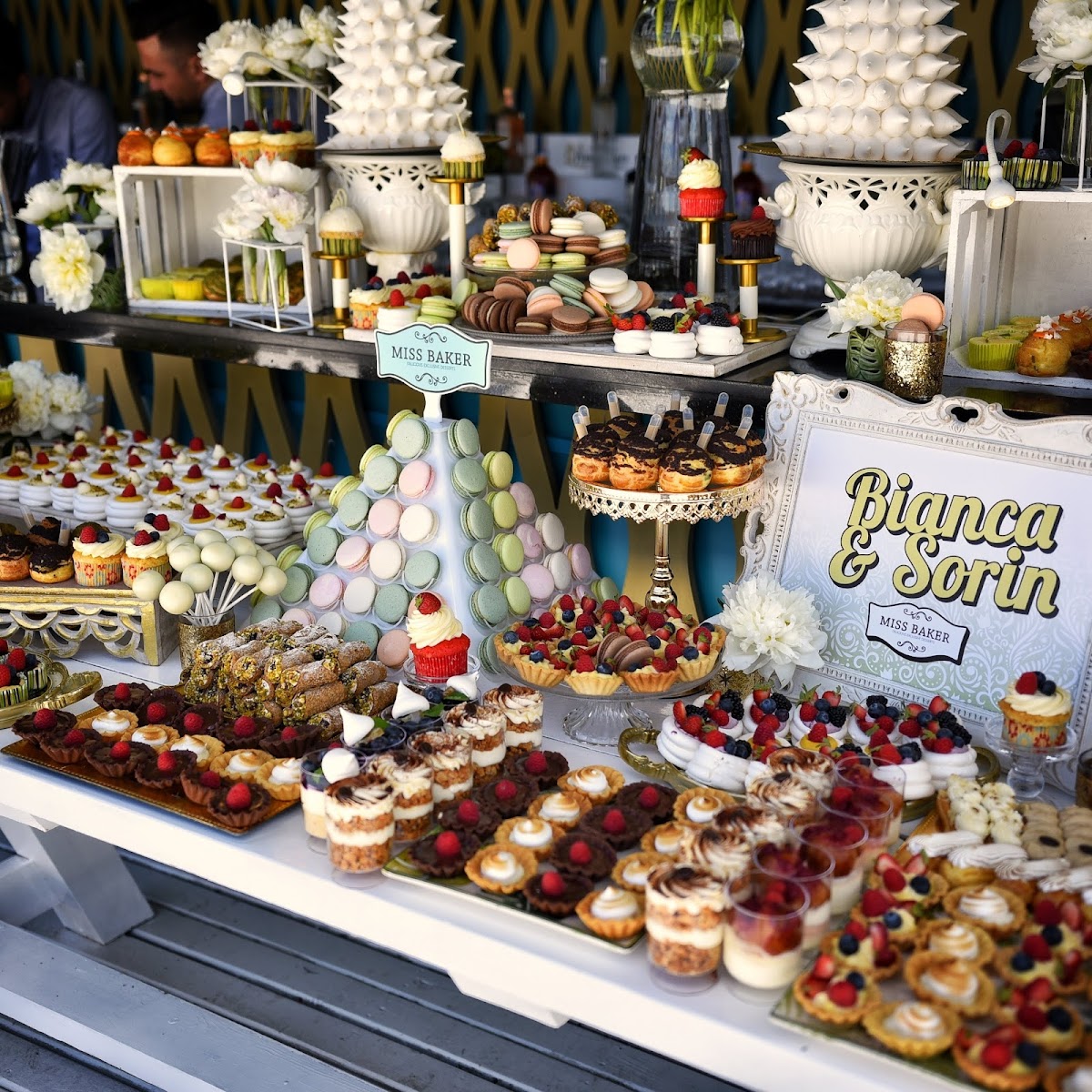 Miss Baker Wonderland - foto 1