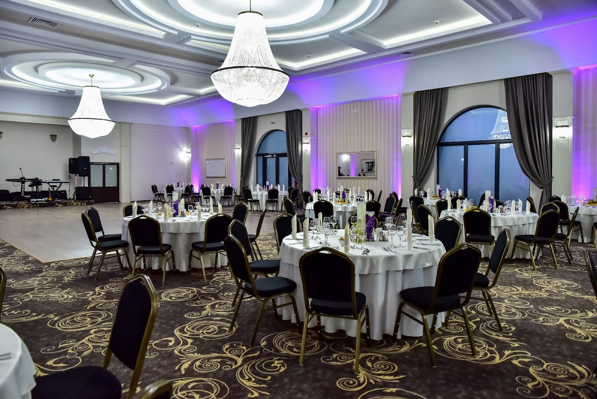MODERN EVENTS, Mioveni