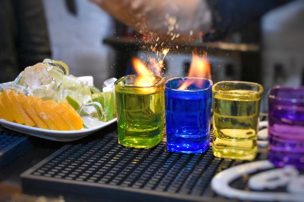 Mon Paris Restaurant Events Catering - foto 2