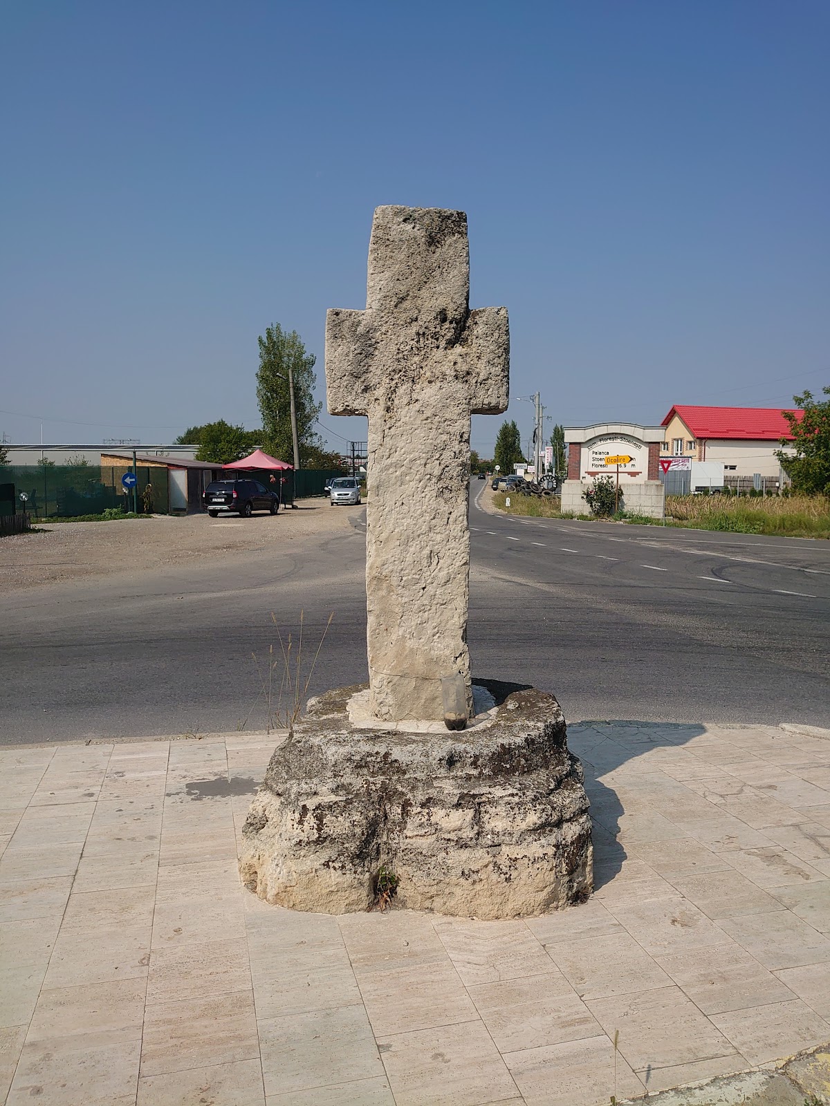 Monument Croix - foto 2