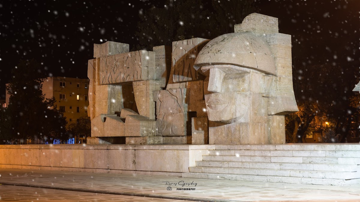 Denkmal des Rumänischen Soldaten - foto 5